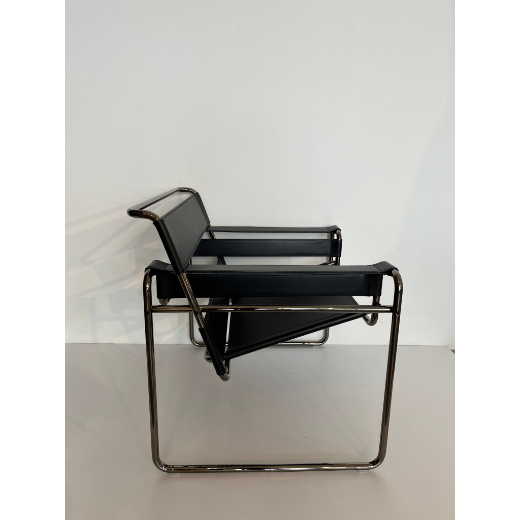 Black wassily online chair