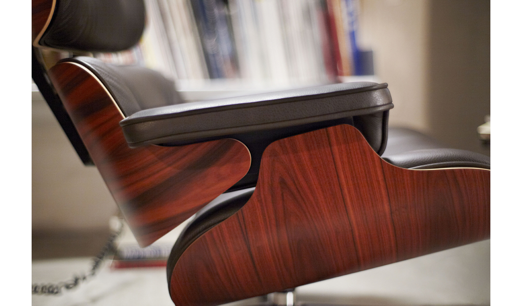 eames lounge chair santos palisander