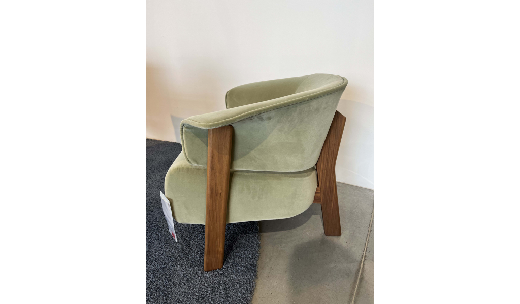 Back-Wing Armchair, light green - ex display