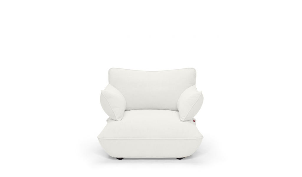 Sumo Loveseat