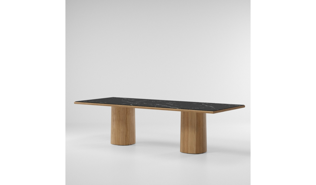 Giro Dining Table