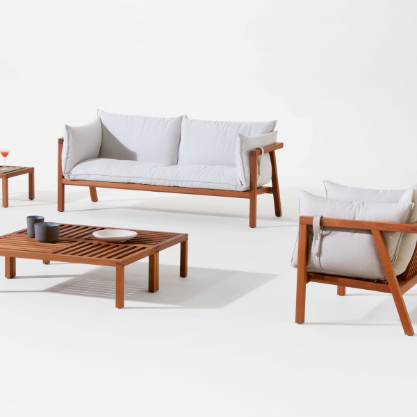 Umomuku Outdoor Sofa