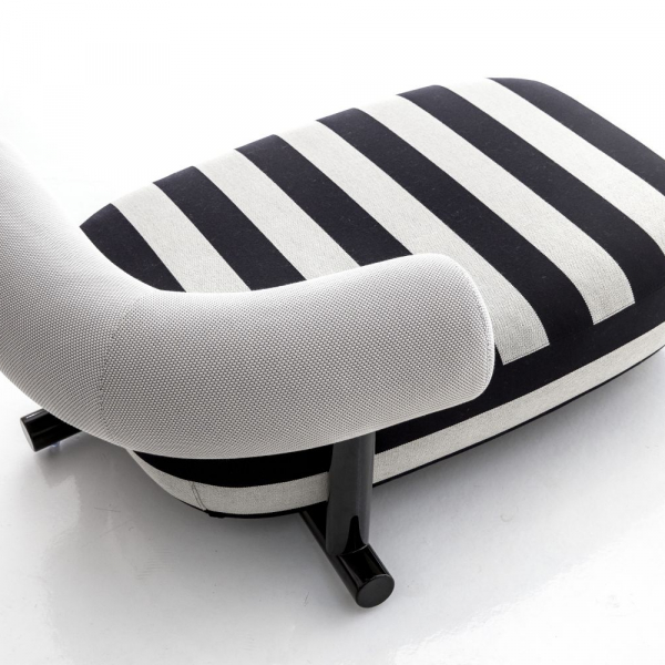 Pipe Chaise Lounge